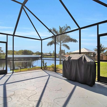 Pet Friendly Canal Front 3-Bedroom Grand Villa With Pool, Linai And Dock Port Charlotte Exteriör bild