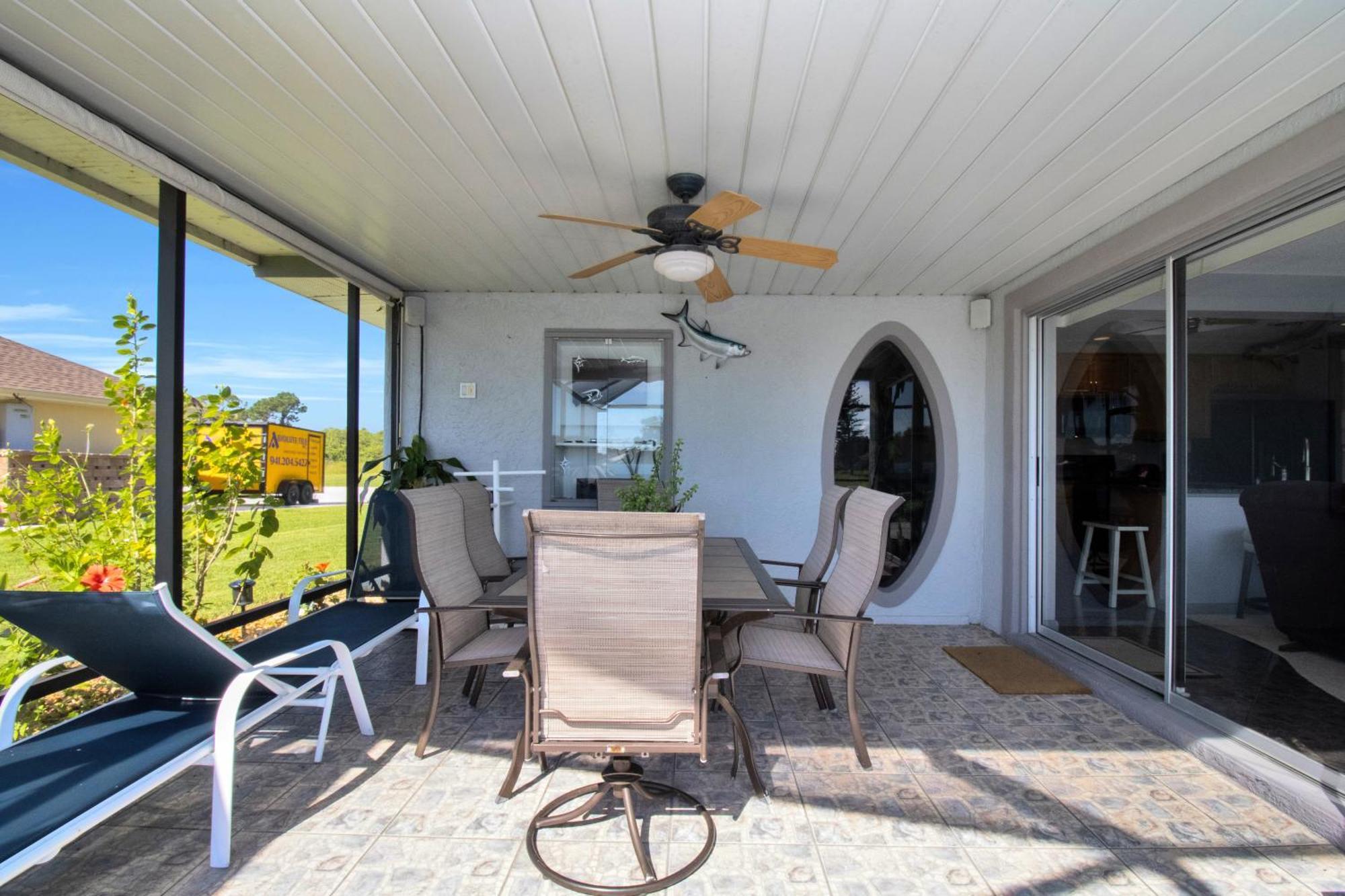 Pet Friendly Canal Front 3-Bedroom Grand Villa With Pool, Linai And Dock Port Charlotte Exteriör bild